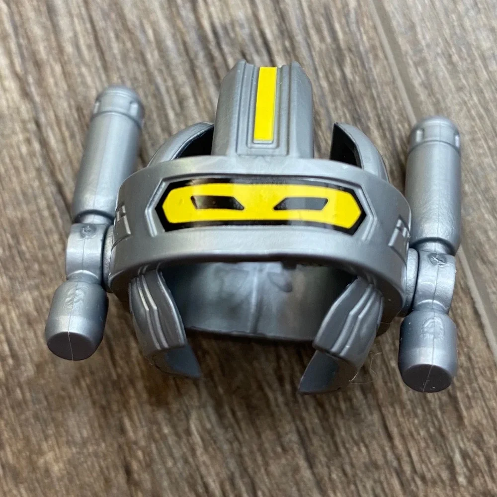 Silver Robot Action Figure Helmet Accessory Yellow Visor Sci-Fi Space Toy Part